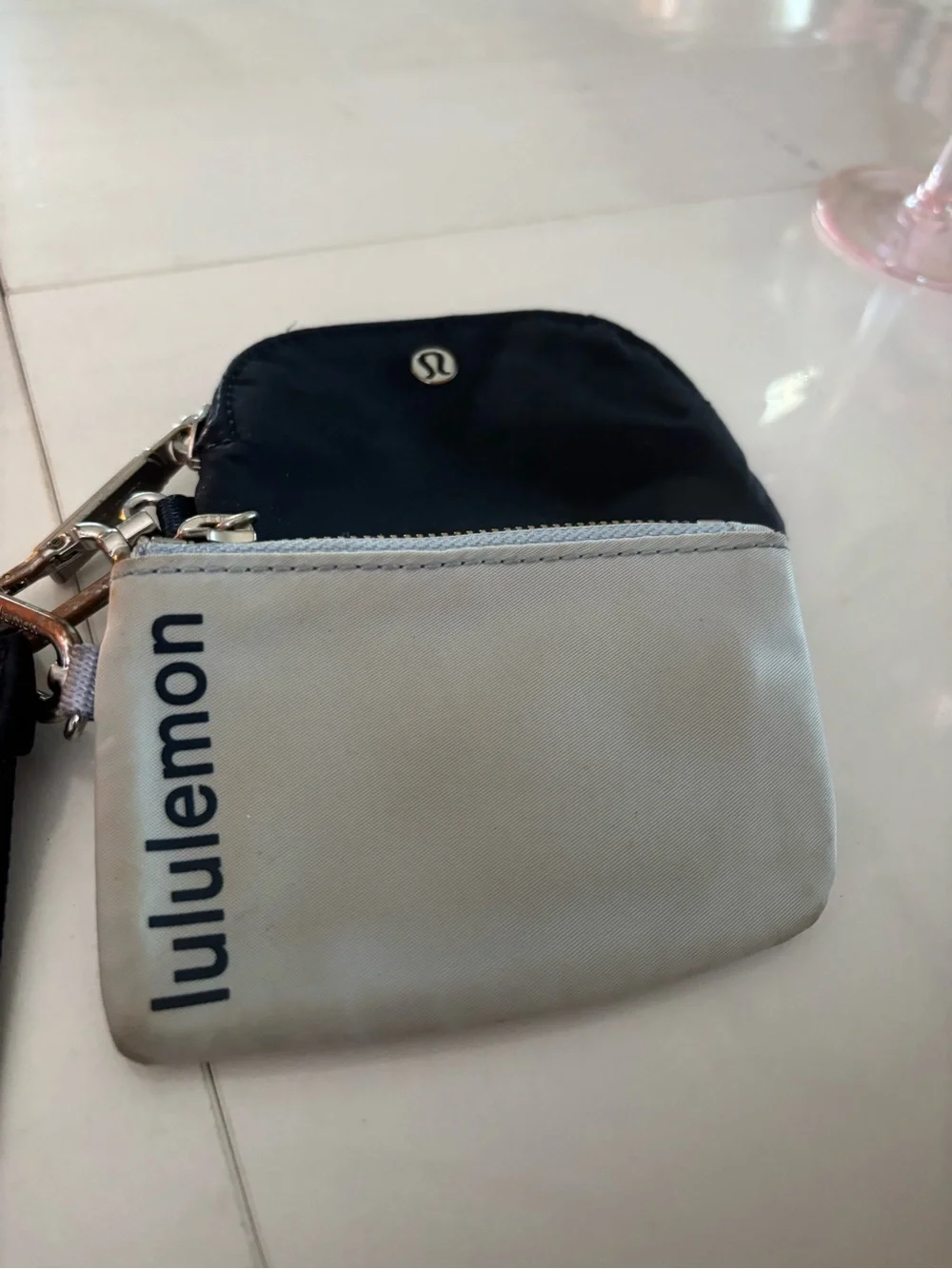 lululemon athletica Two-Tone Small Wristlet Pouch - Black & Light Gray